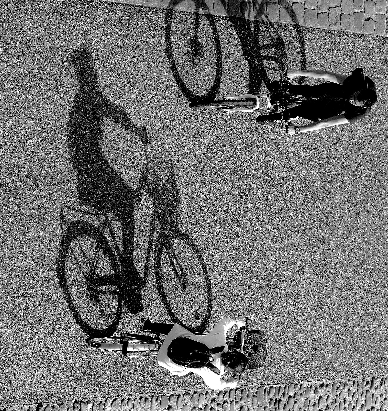Panasonic Lumix DMC-LX7 sample photo. Chick bike shadow victor photography