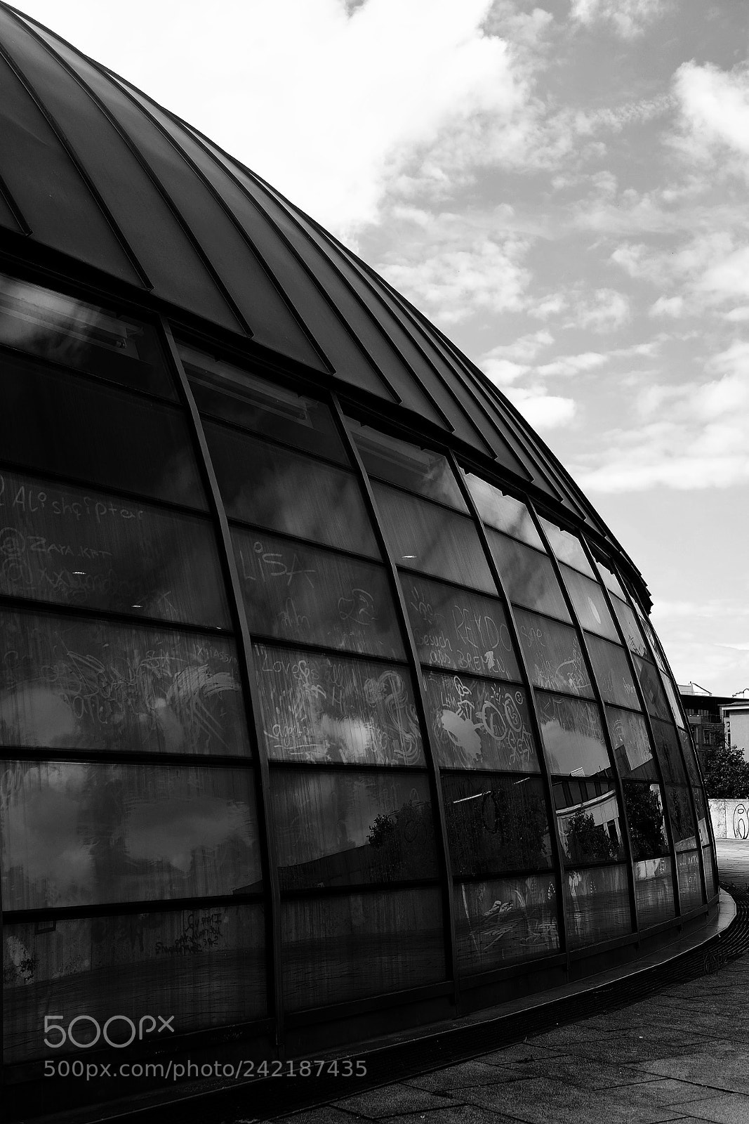 Fujifilm X-E2 sample photo. 'lilien-carré' photography