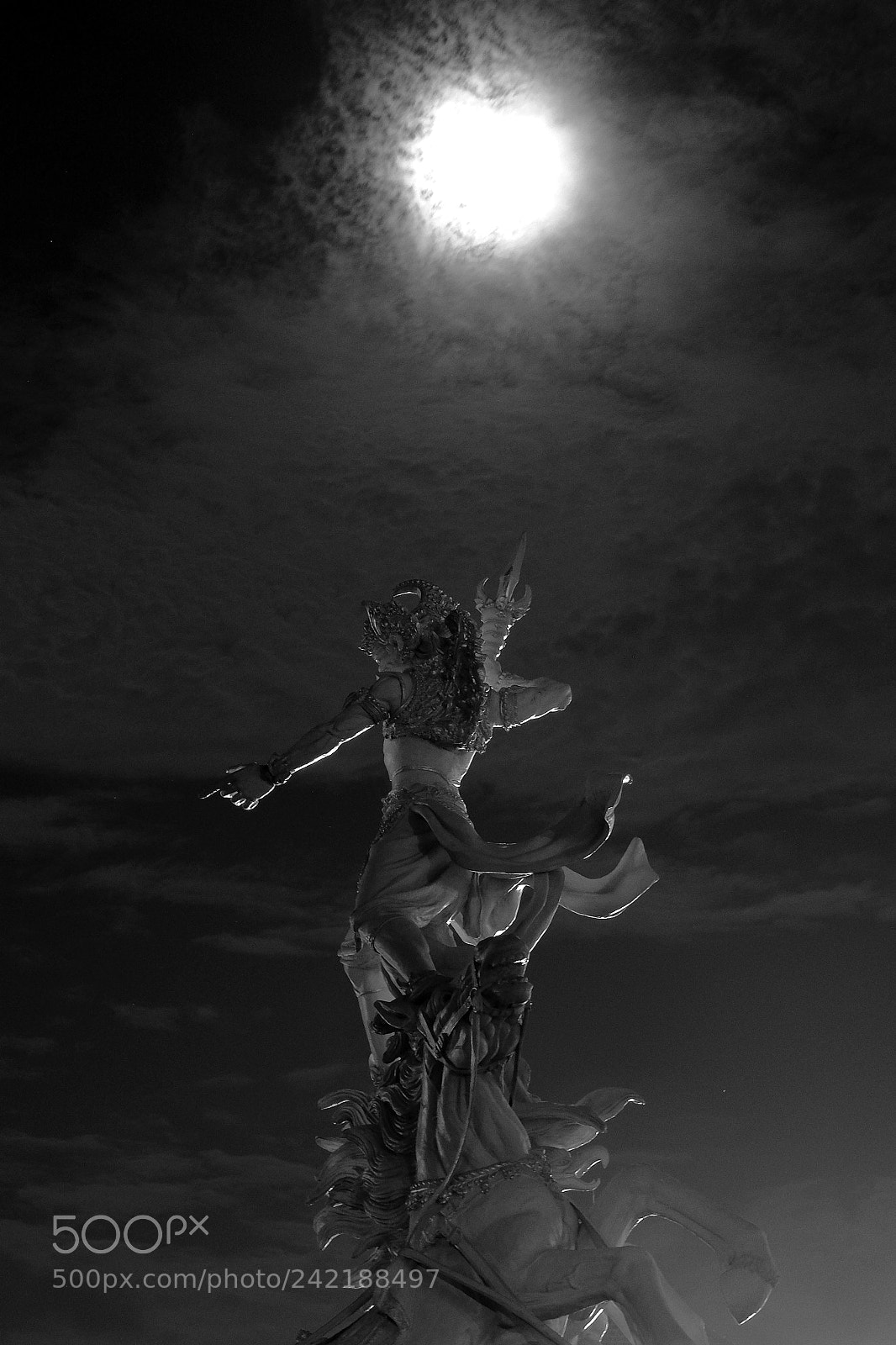 Fujifilm X-T10 sample photo. The dark knight photography