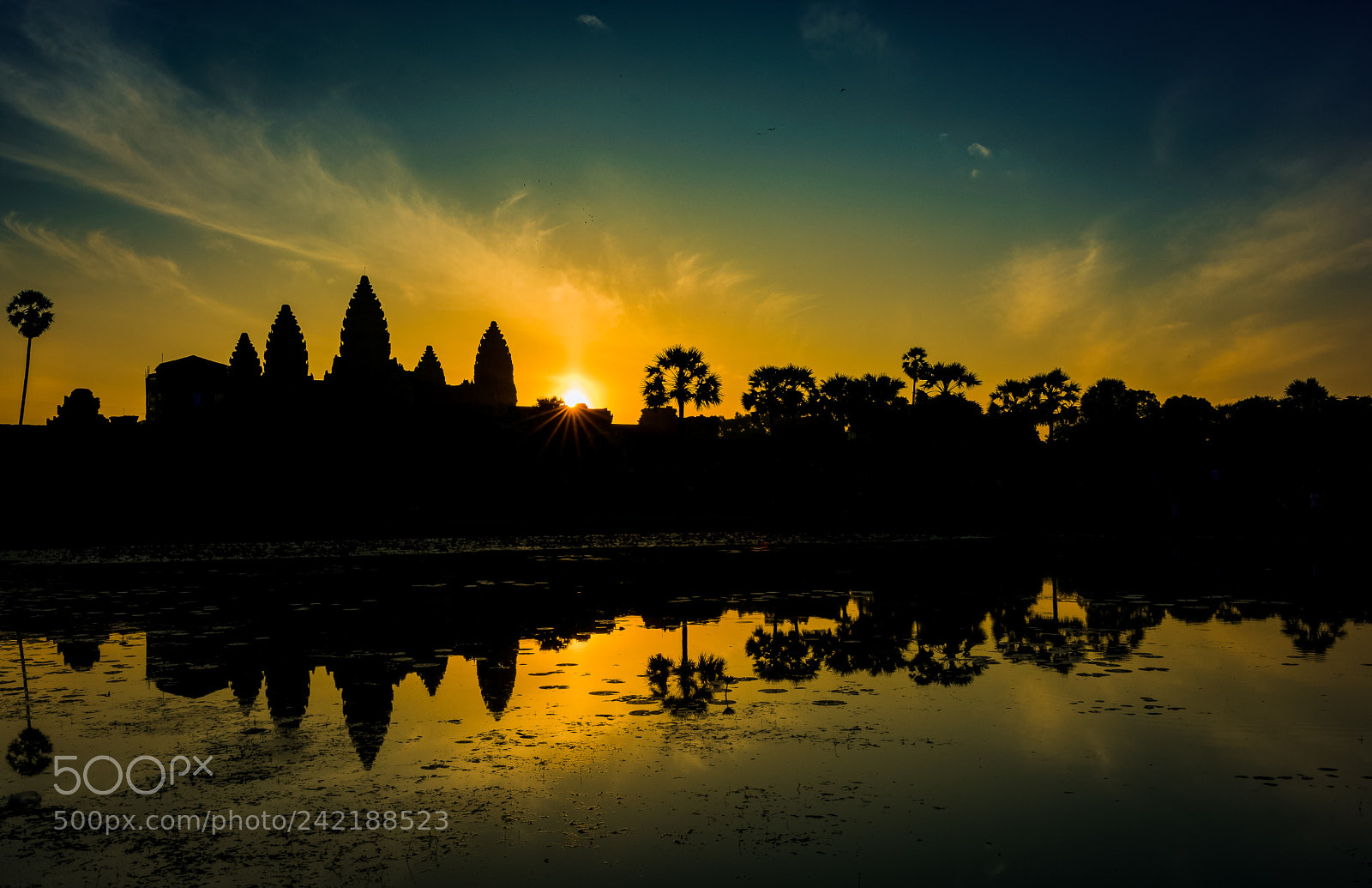 Nikon D3400 sample photo. Sunrise at angkor wat photography