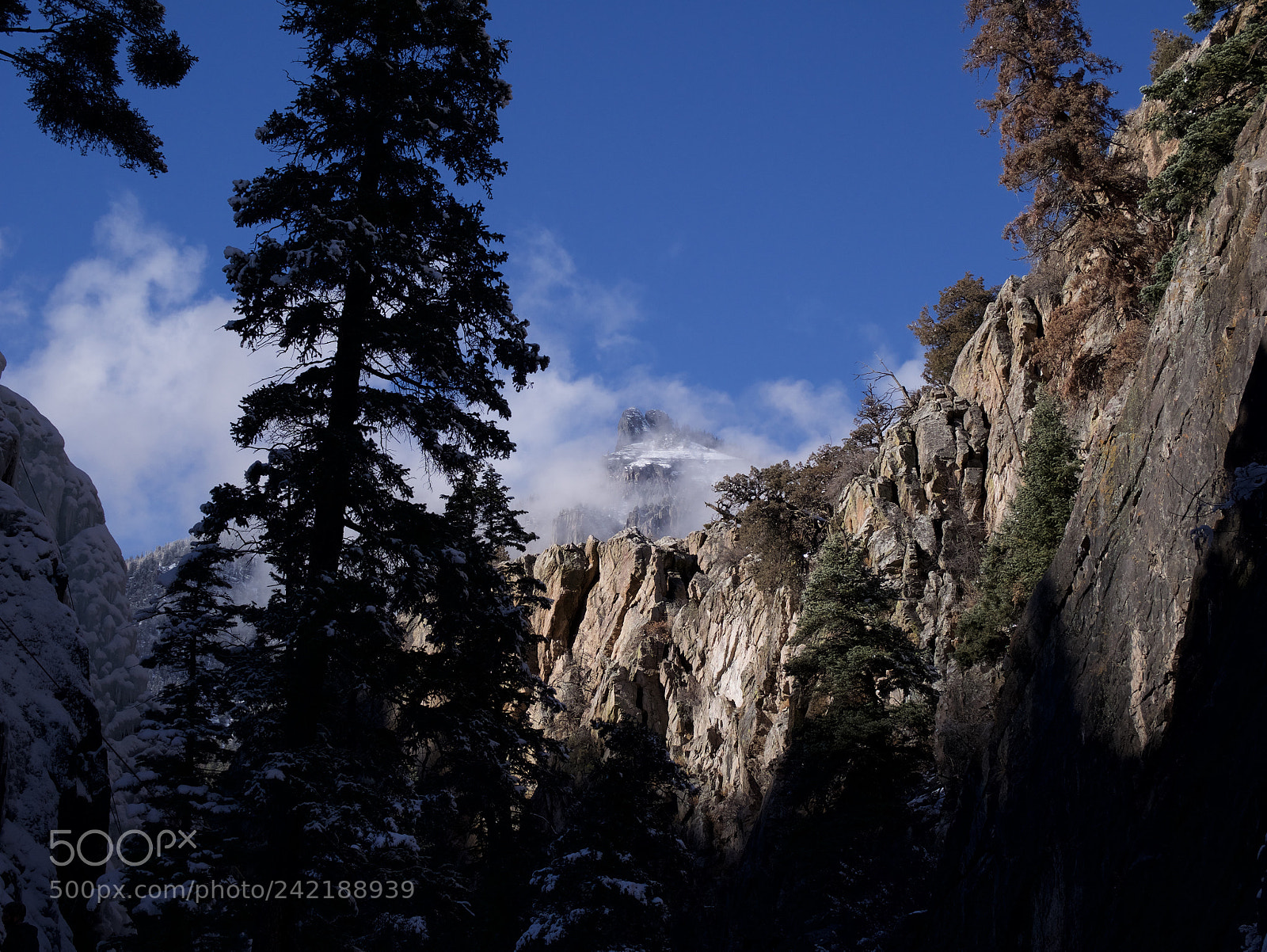 Panasonic Lumix DMC-G85 (Lumix DMC-G80) sample photo. Twin peaks from new photography