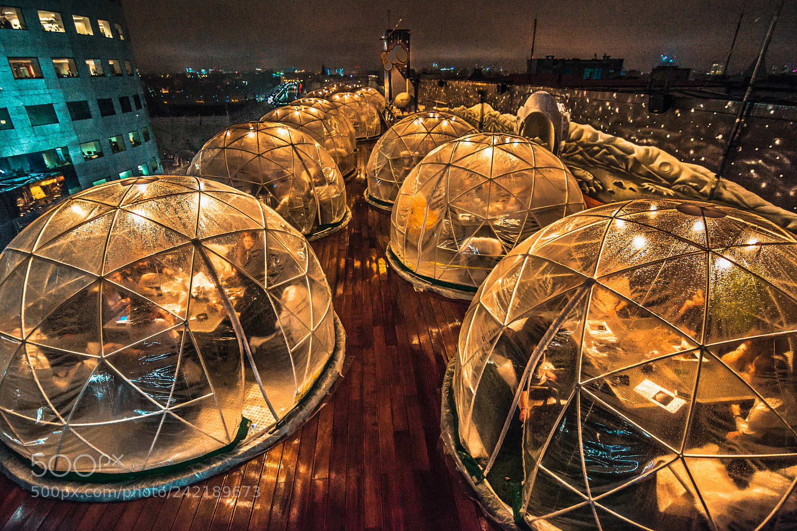 Nikon D7100 sample photo. Ufo restaurant photography