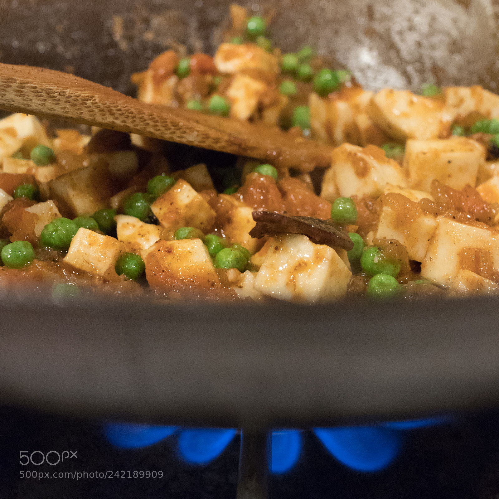 Canon EOS M6 sample photo. The joy of cooking, 2 photography