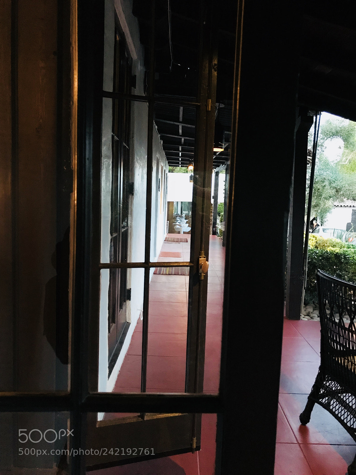 Apple iPhone 7 sample photo. Doors and windows photography