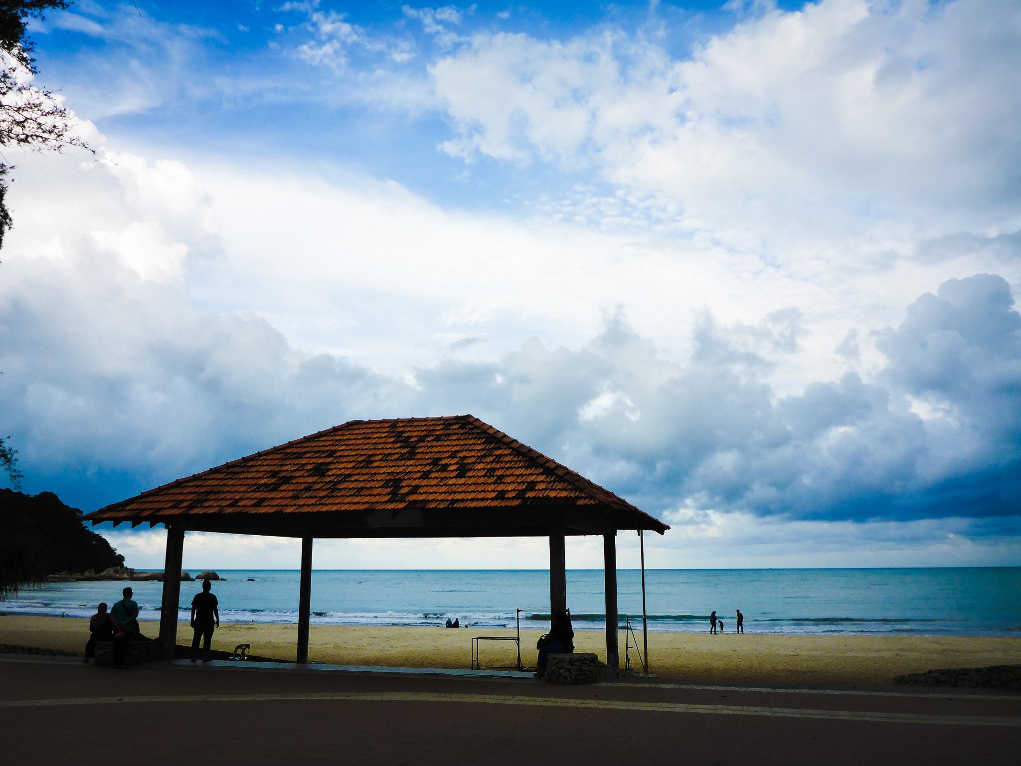 Panasonic DMC-FT6 sample photo. Thick clouds over teluk cempedak photography