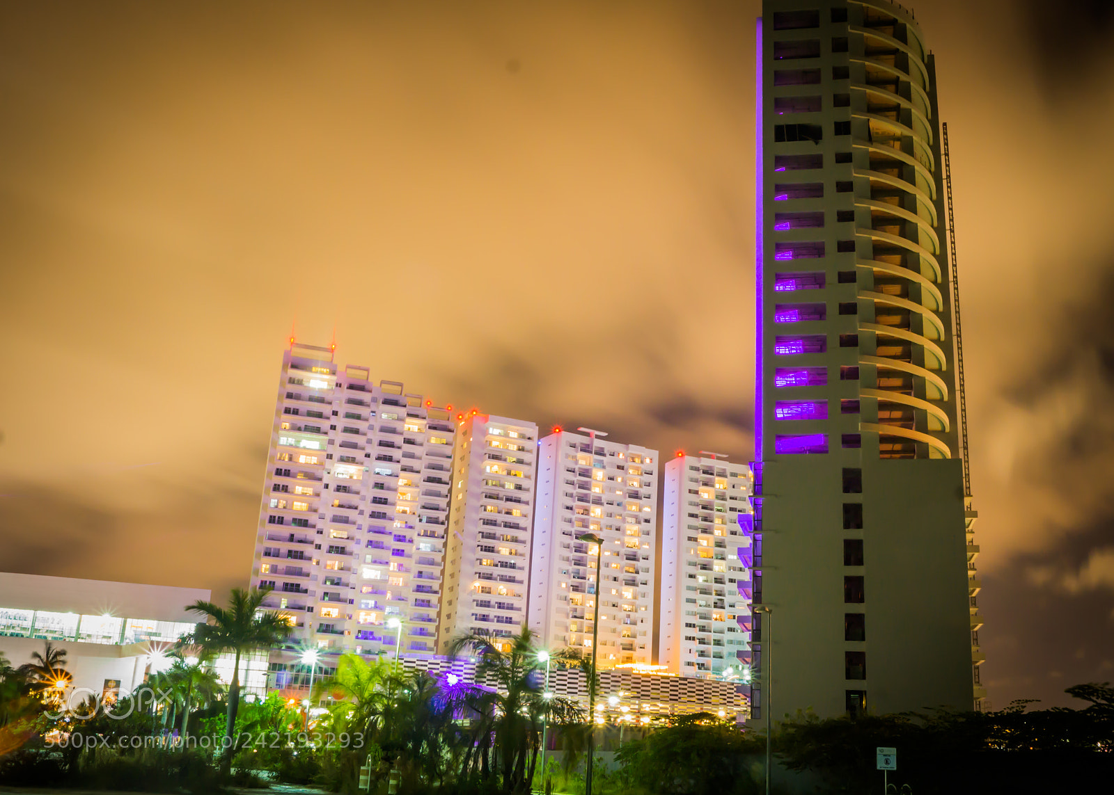 Sony SLT-A37 sample photo. Cancun nigth... photography