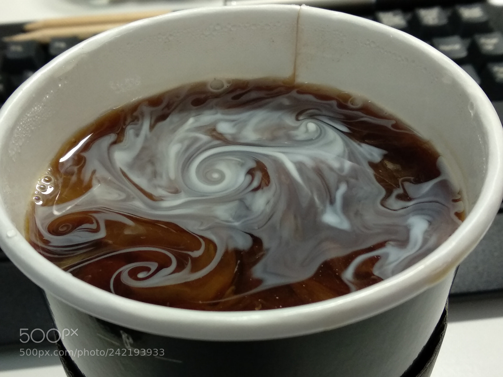 Xiaomi Mi A1 sample photo. 旋 photography