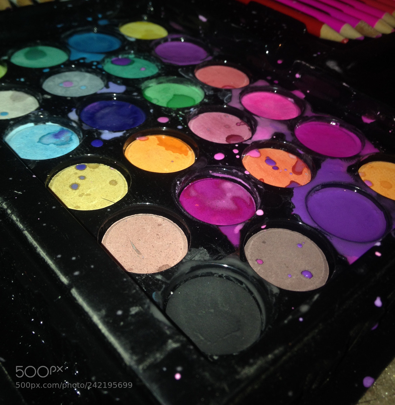 Apple iPhone 4S sample photo. Art in art photography