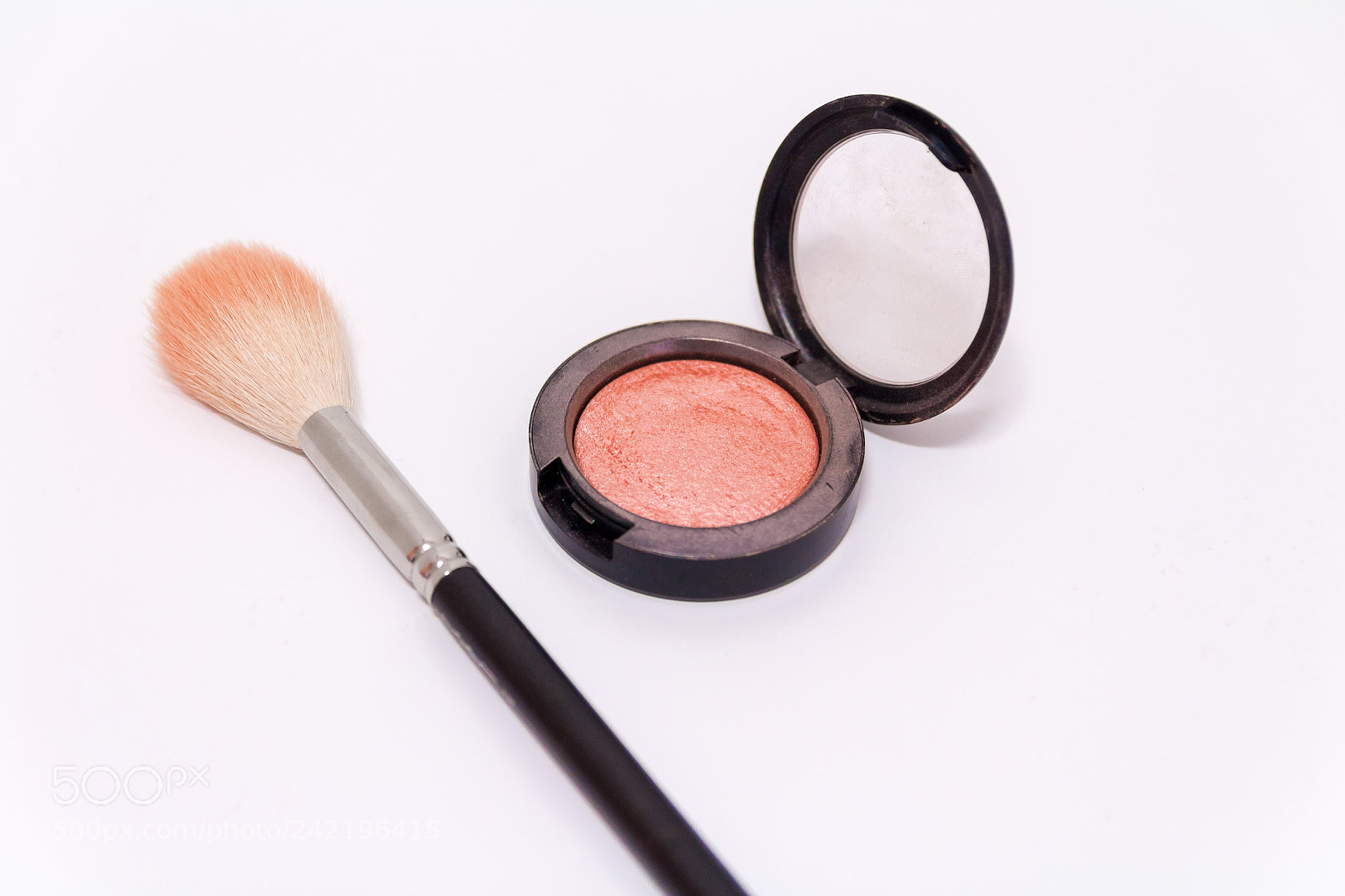 Canon EOS 650D (EOS Rebel T4i / EOS Kiss X6i) sample photo. Close up of makeup photography