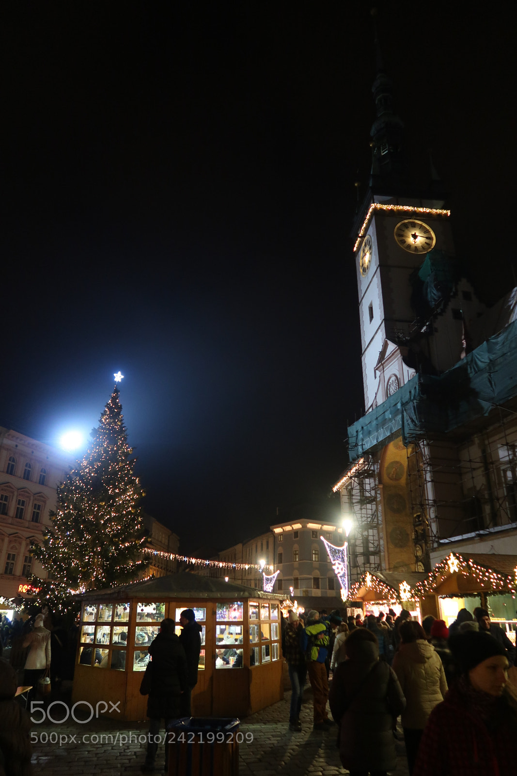Canon PowerShot G7 X Mark II sample photo. Christmas in beautiful city photography