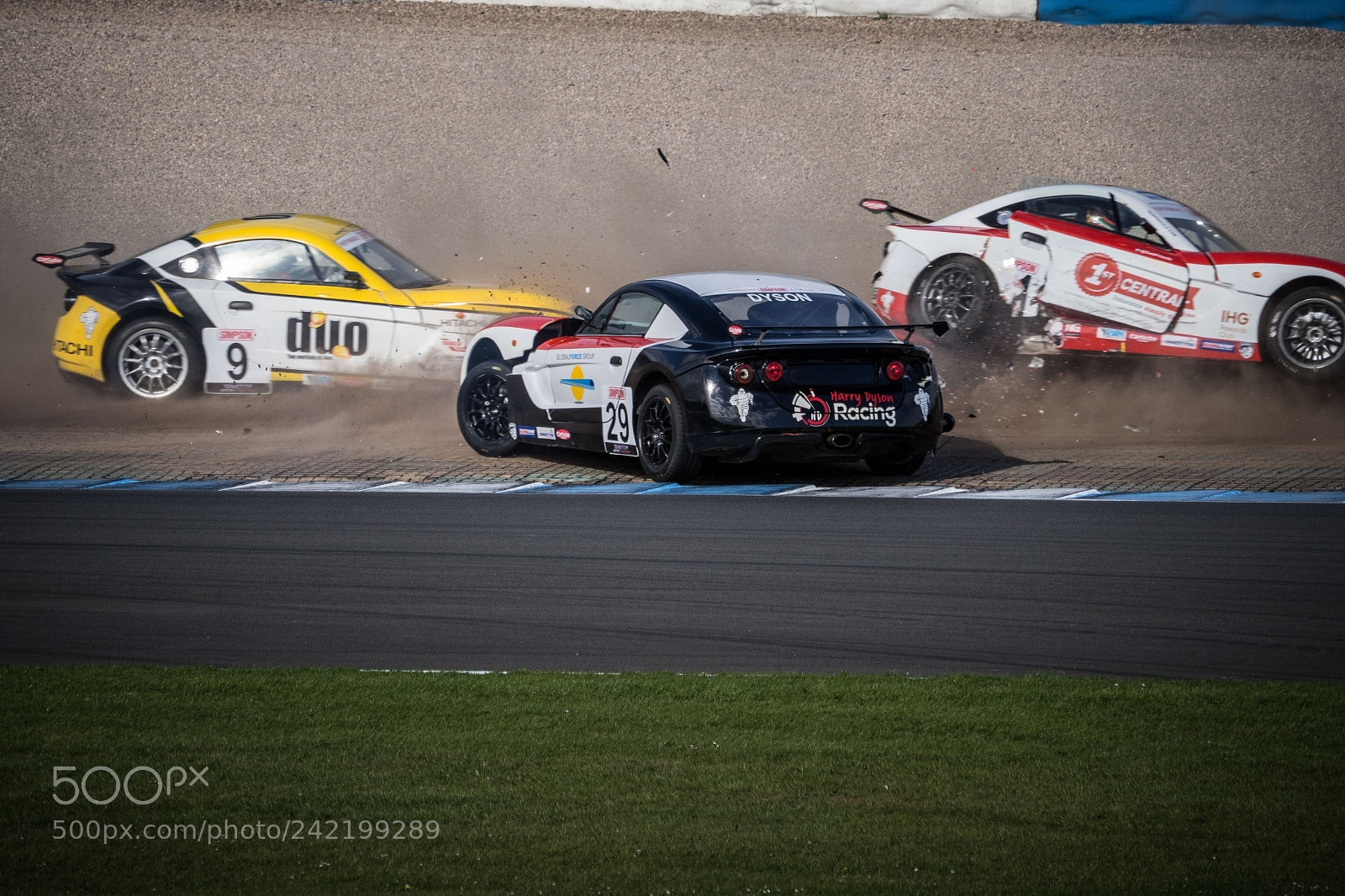 Olympus OM-D E-M10 II sample photo. Motorsport crash photography