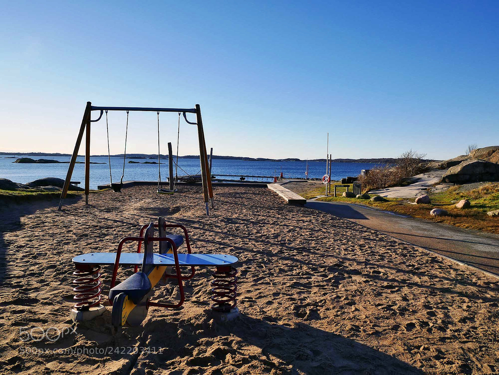 Panasonic Lumix DMC-G7 sample photo. January playground photography