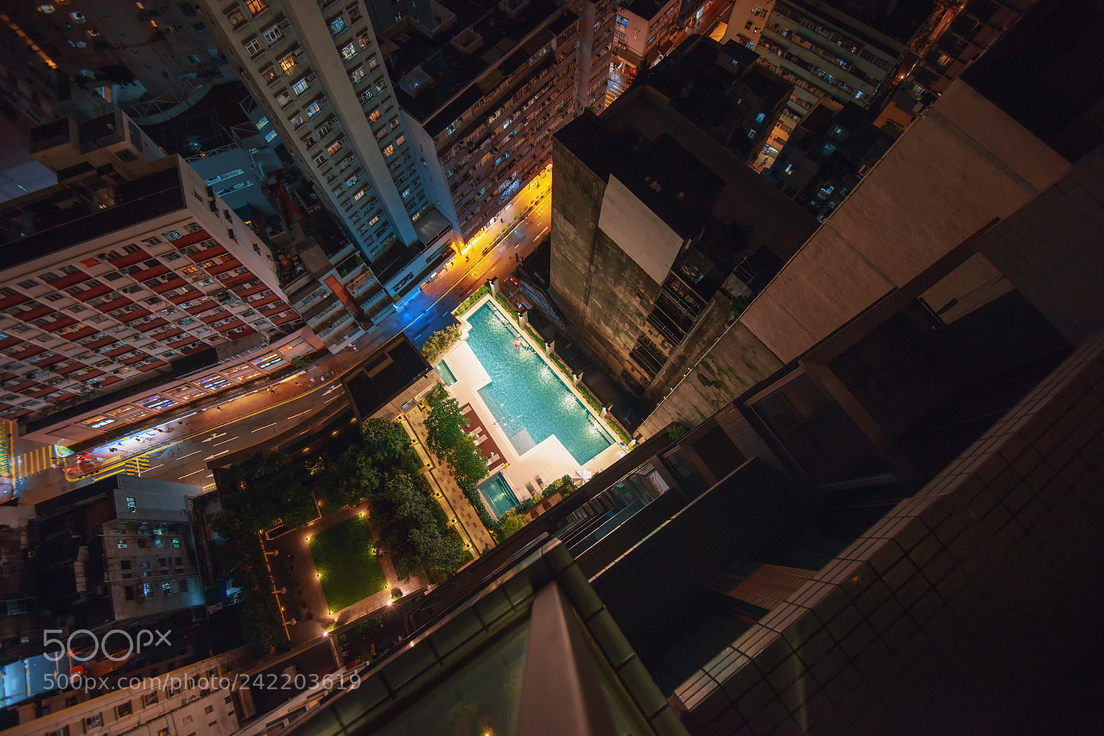 Nikon D810 sample photo. Swimming pool in the photography