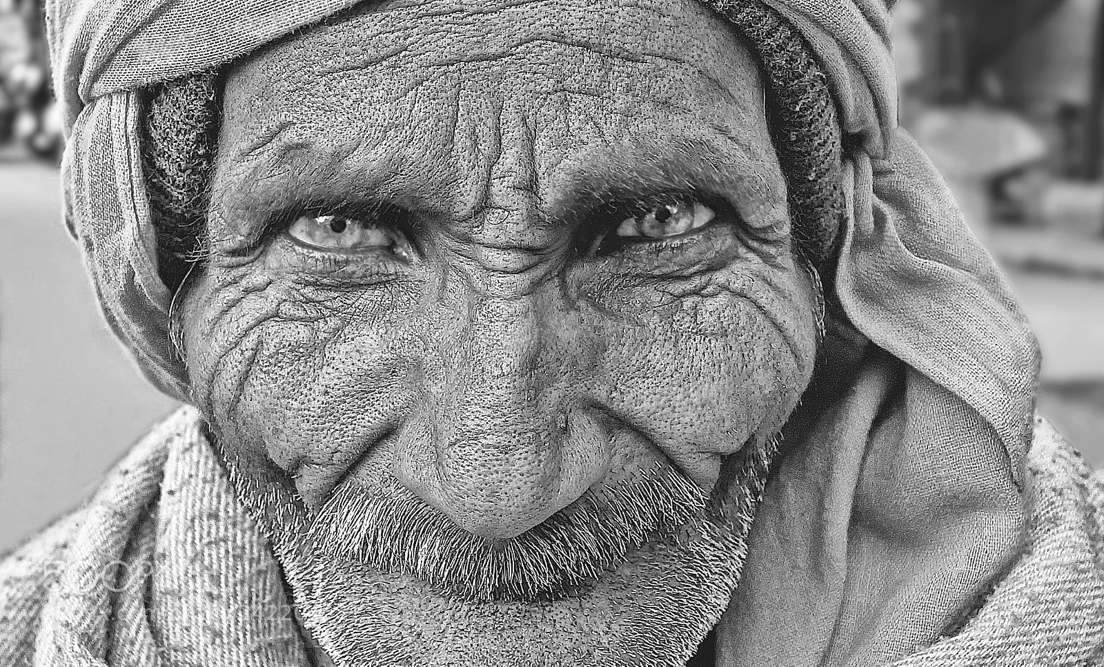 Canon EOS 550D (EOS Rebel T2i / EOS Kiss X4) sample photo. Delhi sadhu (b&w) photography