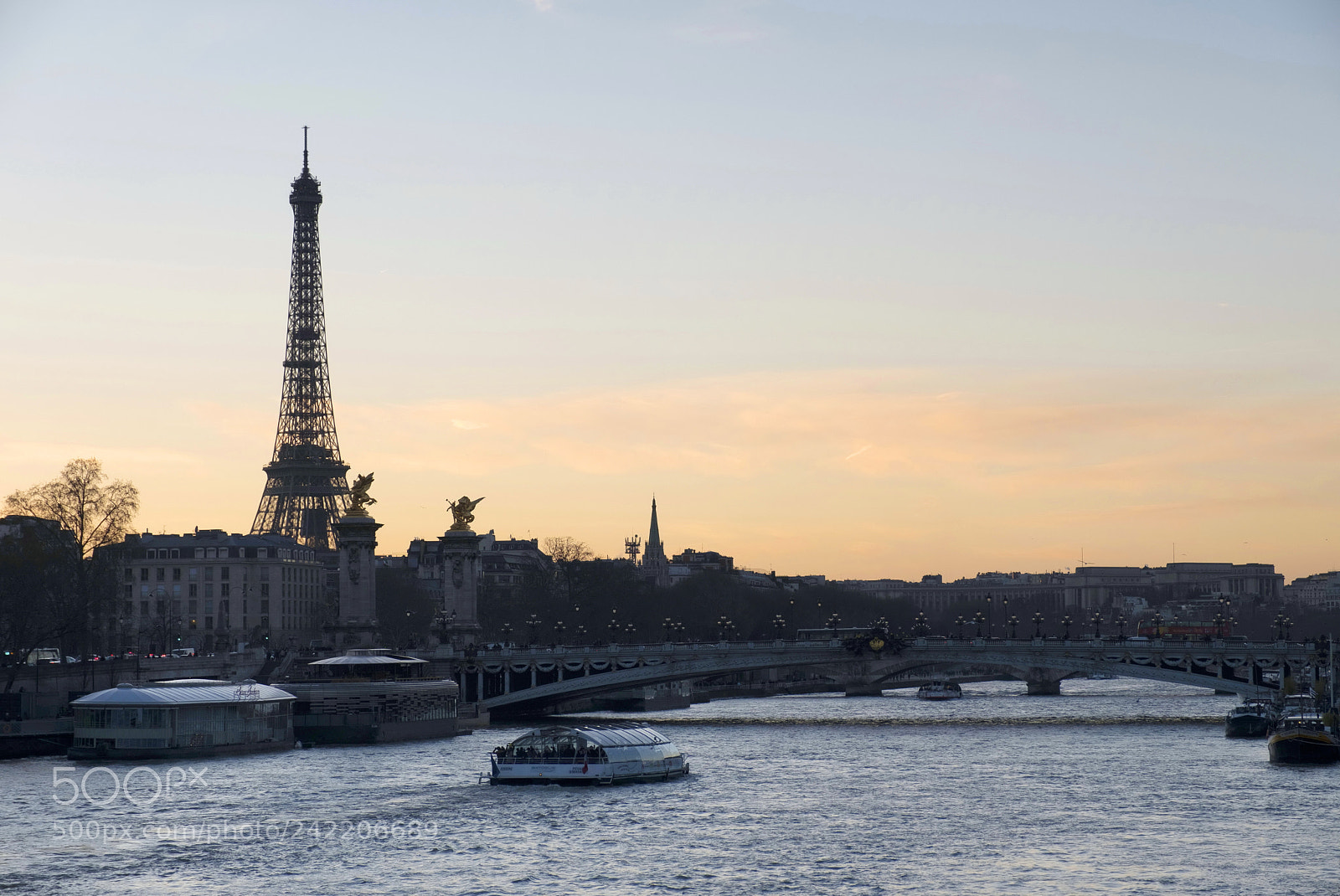 Fujifilm X-T2 sample photo. A classic paris scenery photography