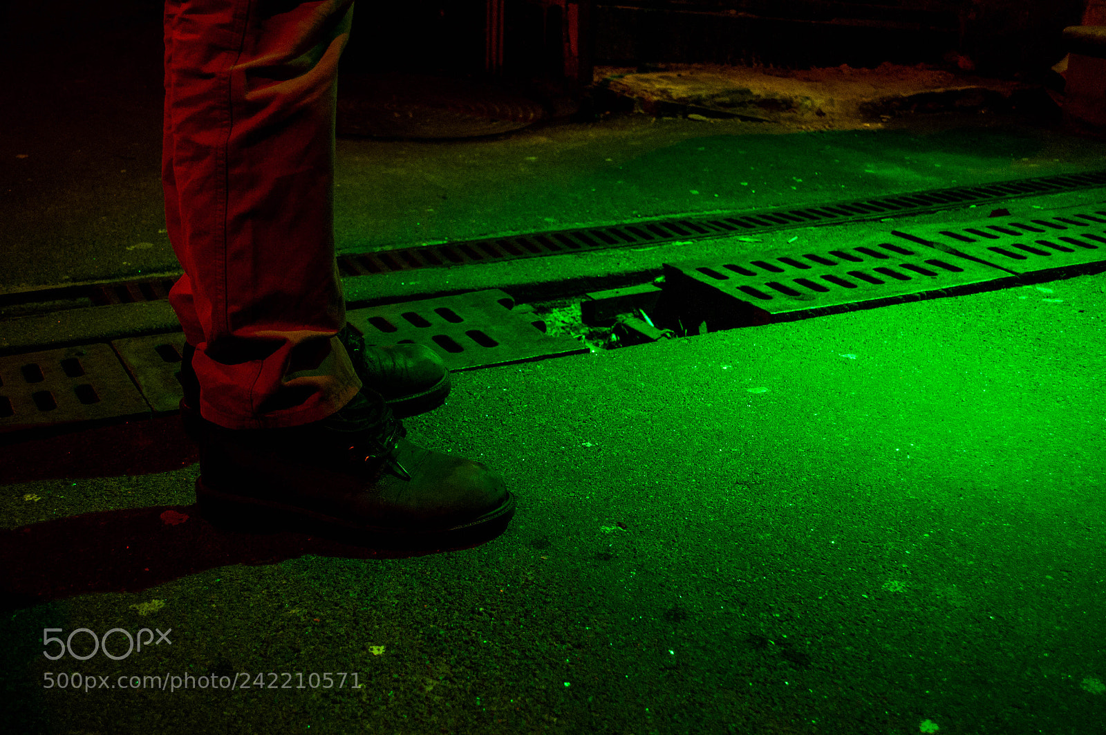 Nikon D90 sample photo. Green lamp photography