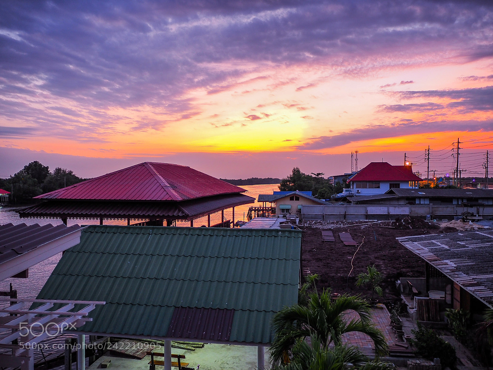 Olympus OM-D E-M10 III sample photo. Sunset photography