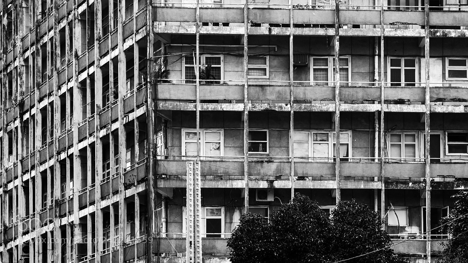 Panasonic Lumix DMC-GX7 sample photo. Architectural angles 1 photography