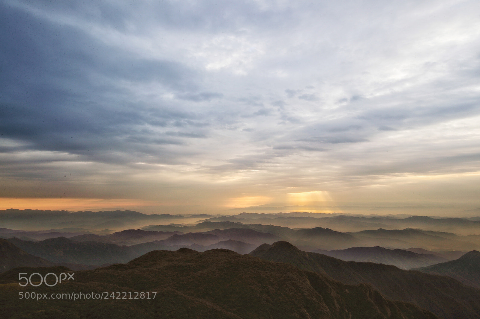 Canon EOS-1D X Mark II sample photo. Sunrise on the top photography