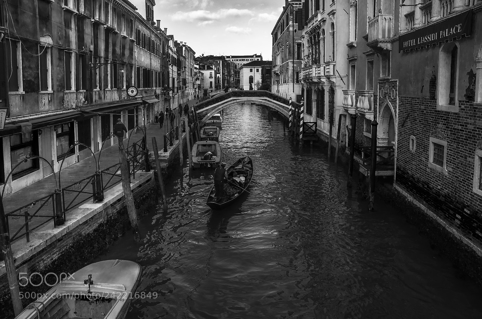Pentax K-5 sample photo. Venice in black and photography