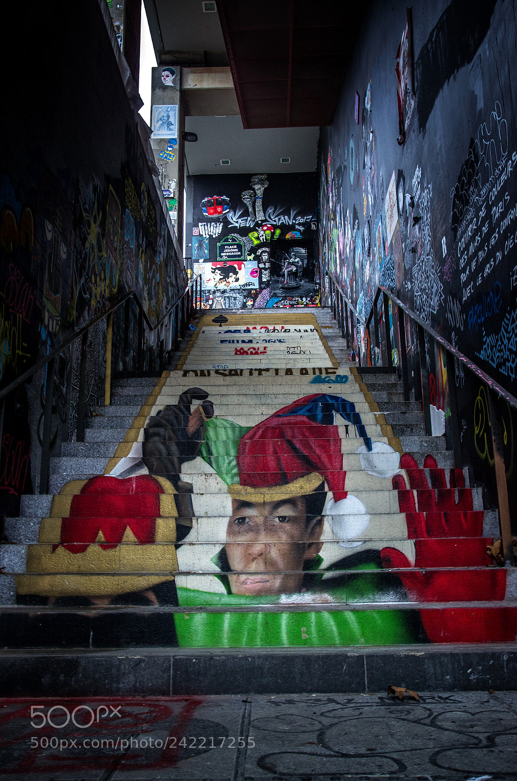 Pentax K-5 sample photo. Street art... (acte ii) photography