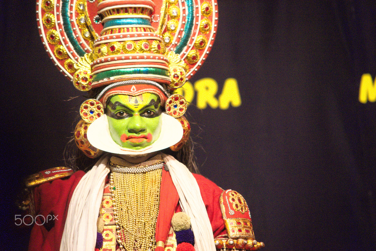 Sony a7 + Sony FE 24-240mm F3.5-6.3 OSS sample photo. Kathakali photography