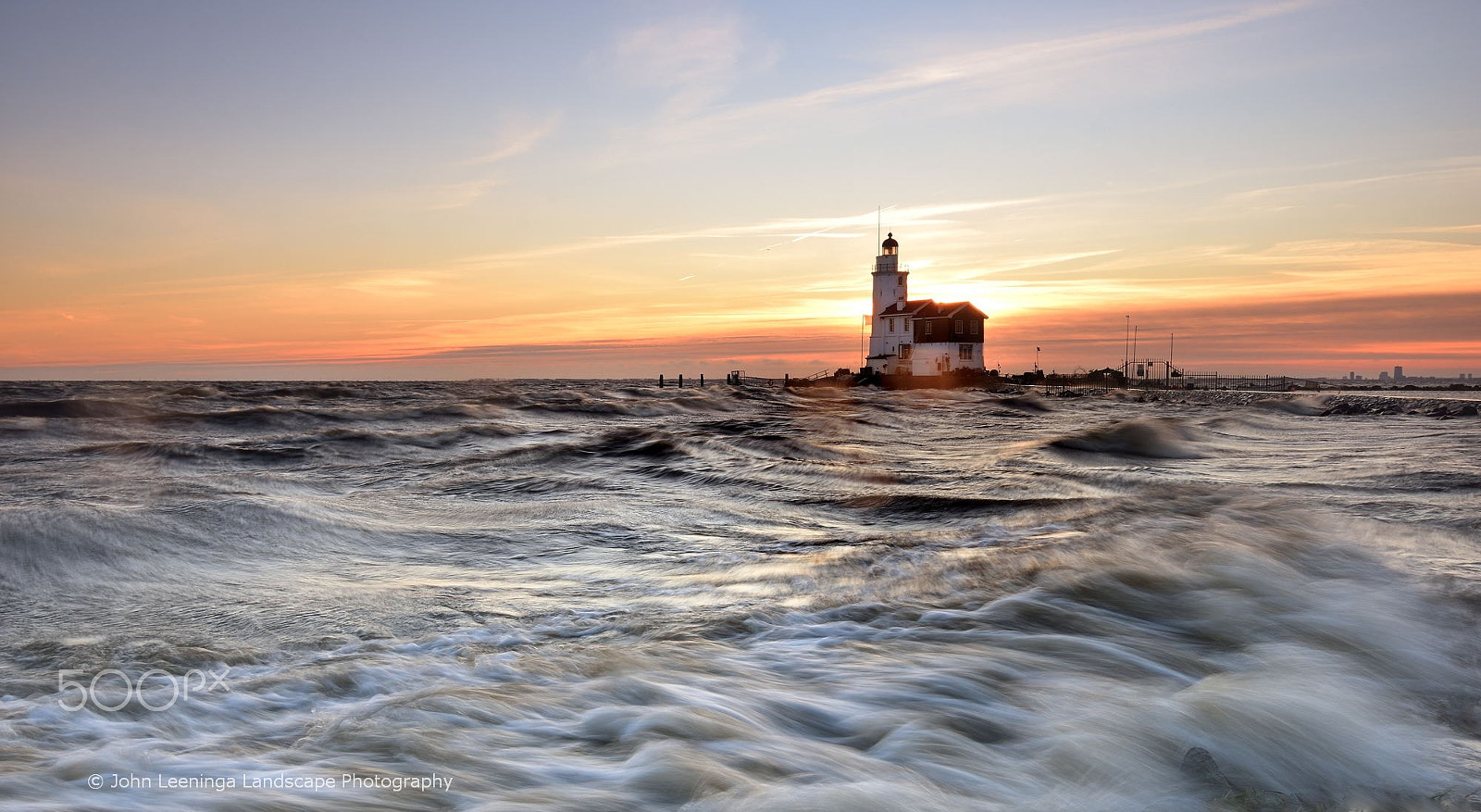 Nikon D7200 + Tokina AT-X Pro 12-24mm F4 (IF) DX sample photo. Lighthouse the horse of marken photography