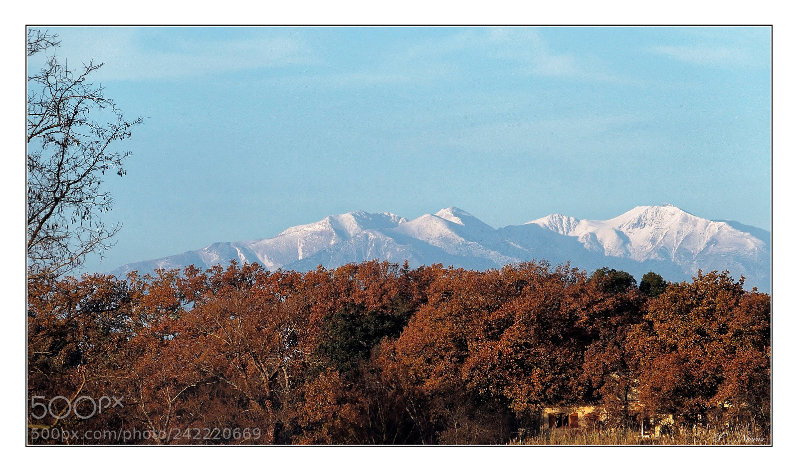 Olympus STYLUS1,1s sample photo. Saint andre france et photography