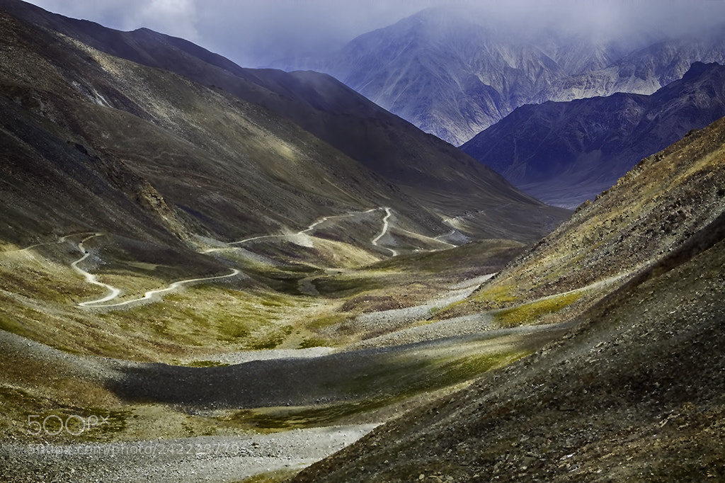 Canon EOS 1200D (EOS Rebel T5 / EOS Kiss X70 / EOS Hi) sample photo. Ladakh landscape photography