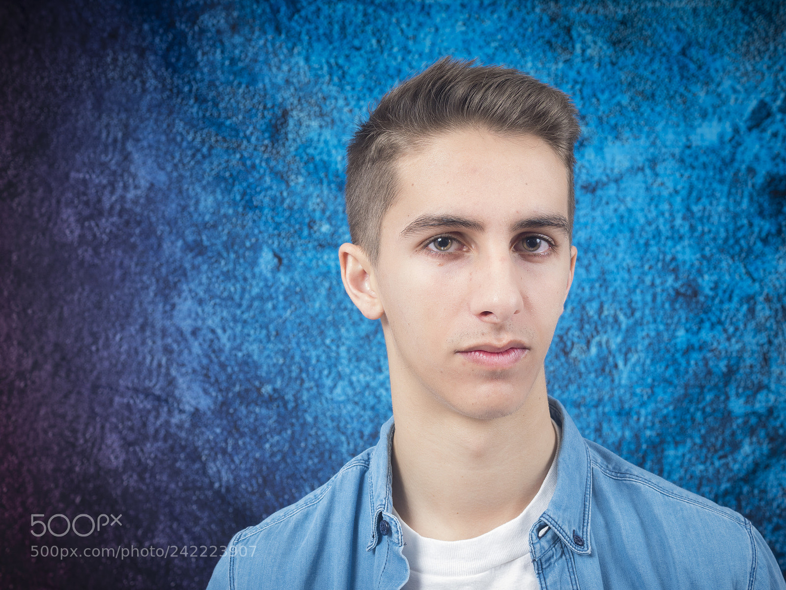 Olympus OM-D E-M1 sample photo. Young man in front photography