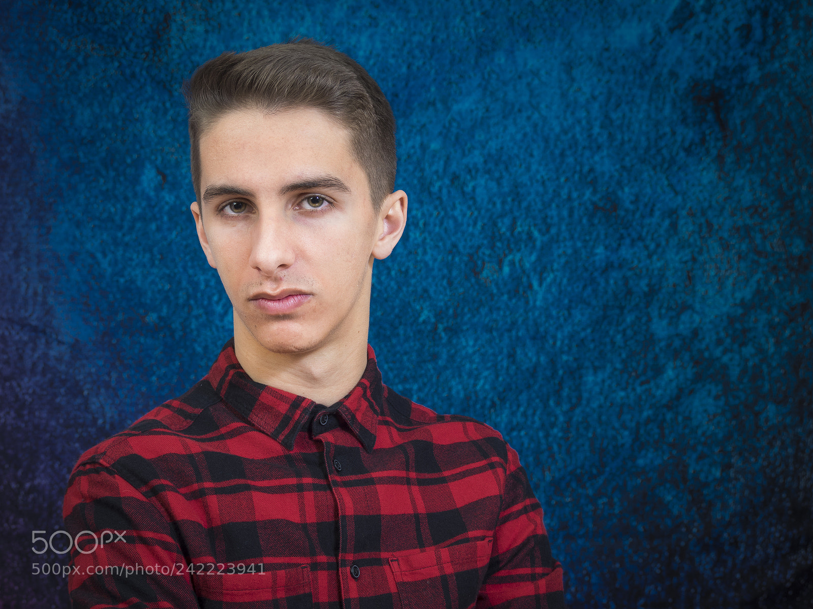 Olympus OM-D E-M1 sample photo. Young man in front photography