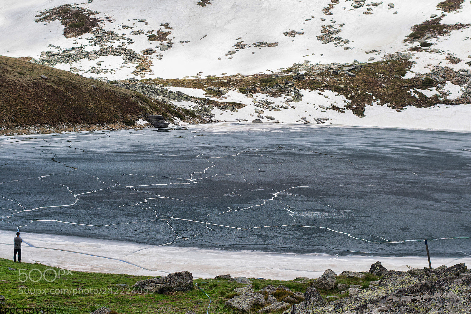 Nikon D3100 sample photo. Frozern lake broke photography