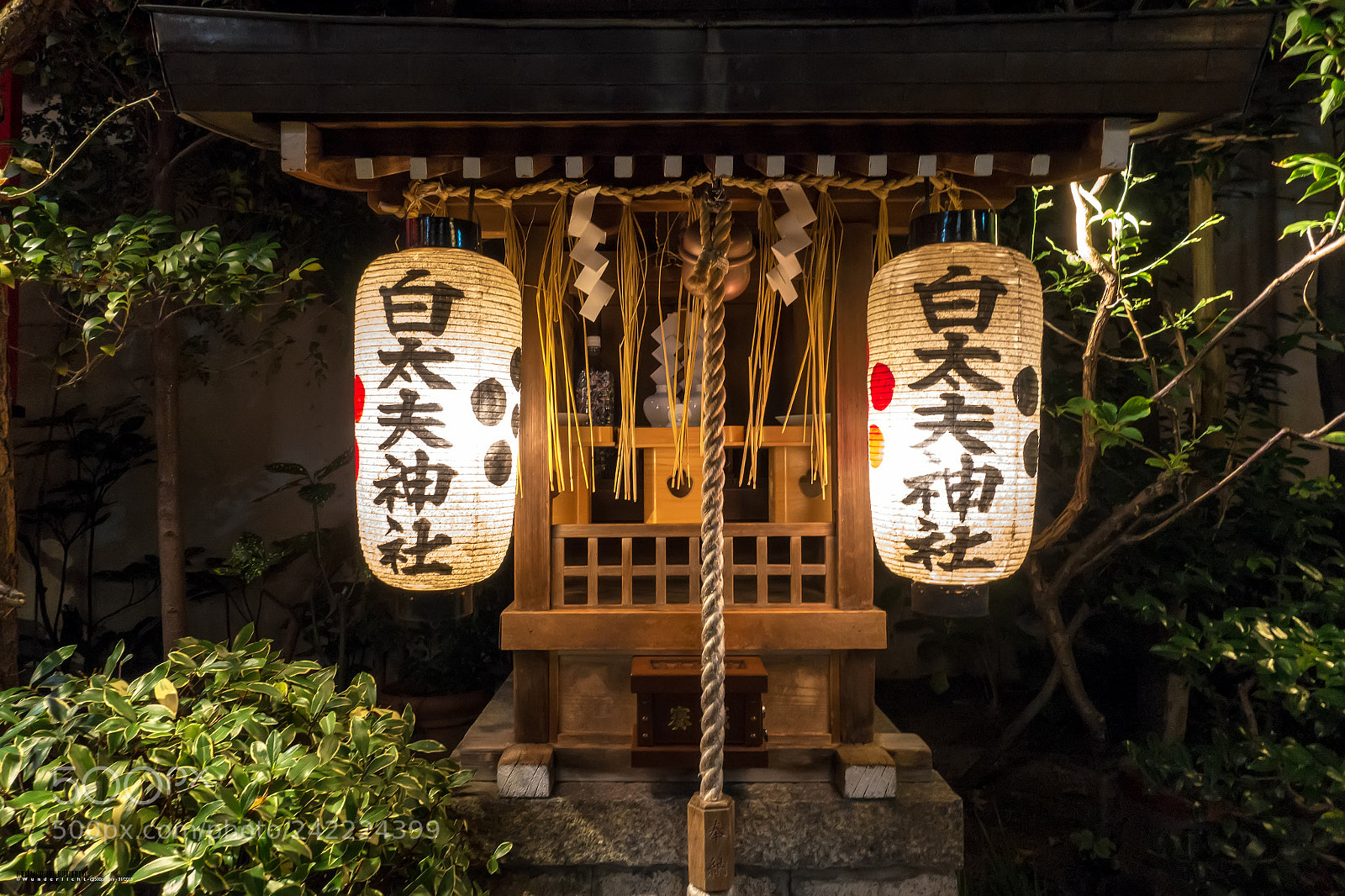 Sony Cyber-shot DSC-RX100 III sample photo. Nishiki tenmangu shrine (ii) photography