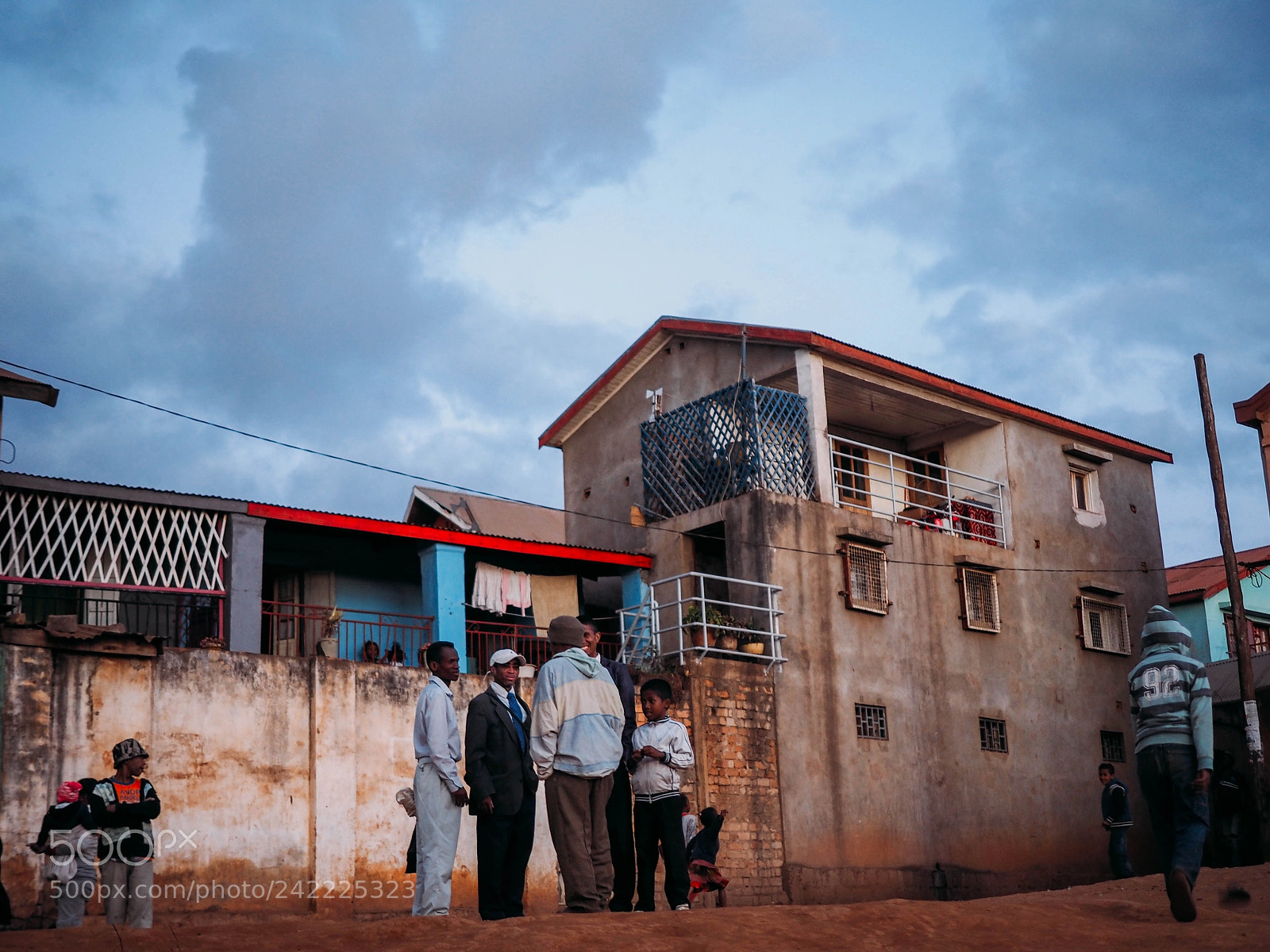 Olympus OM-D E-M10 sample photo. Humans of madagascar // 11 photography