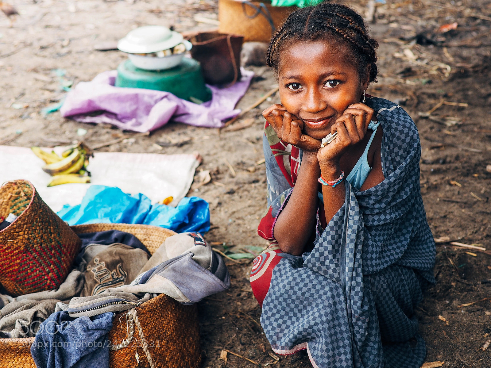 Olympus OM-D E-M10 sample photo. Humans of madagascar // 13 photography