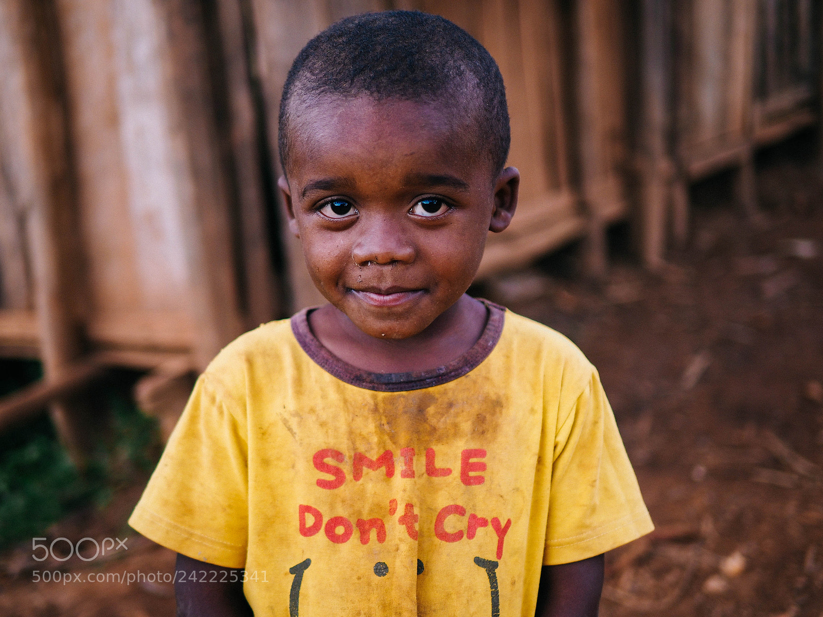 Olympus OM-D E-M10 sample photo. Humans of madagscar // 16 photography