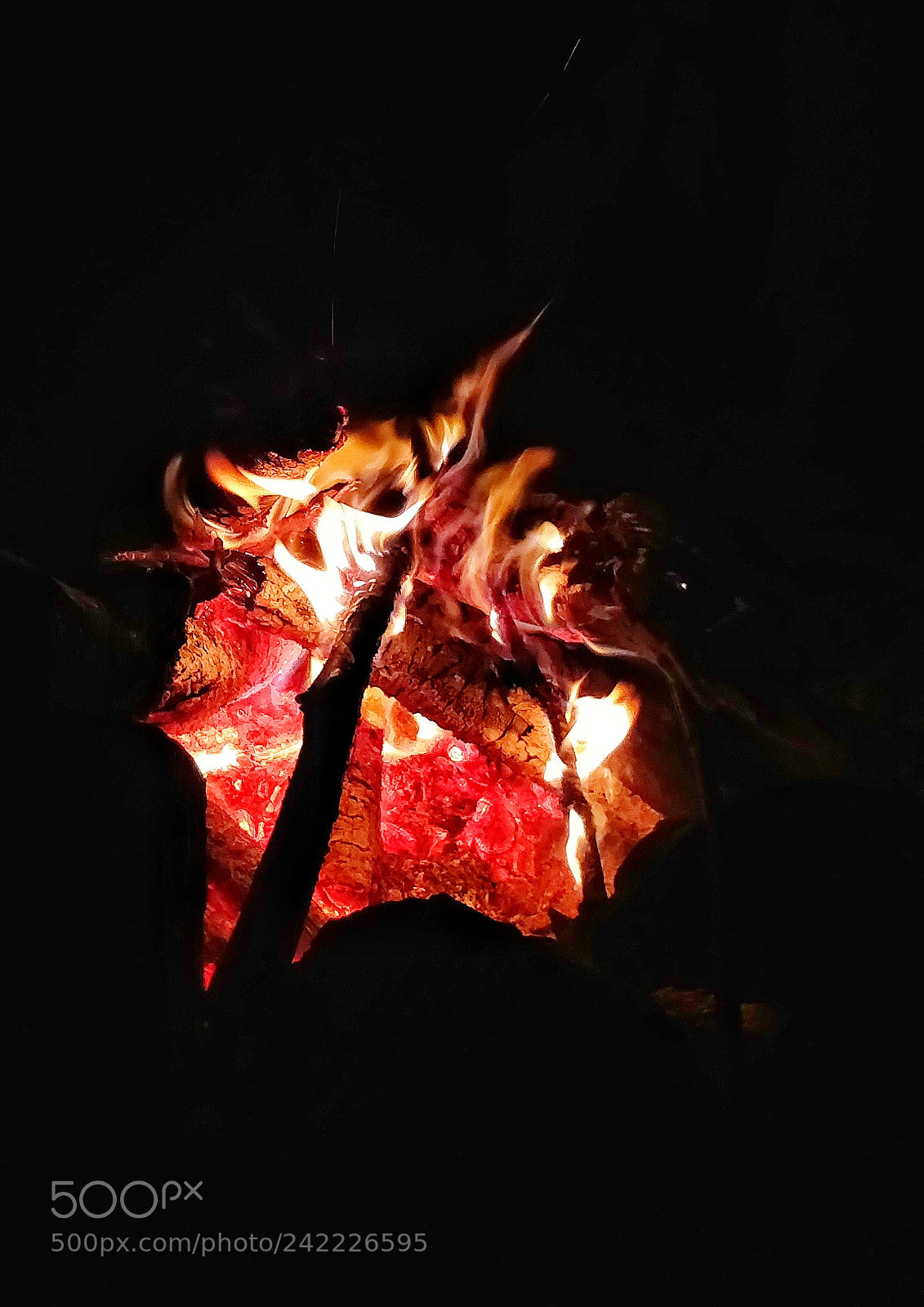 OnePlus 5 sample photo. Fire photography