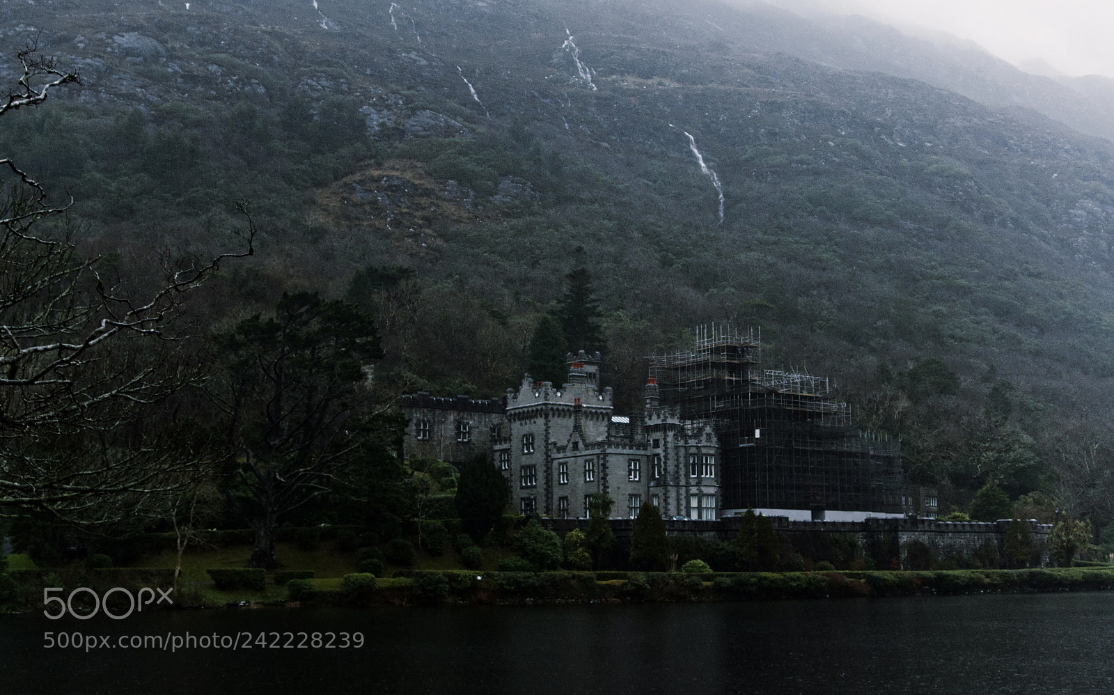 Sony Alpha DSLR-A580 sample photo. Kylemore abbey photography