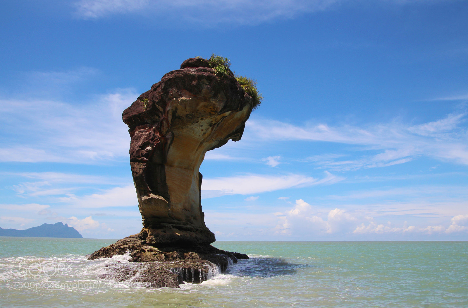 Canon EOS 650D (EOS Rebel T4i / EOS Kiss X6i) sample photo. Cobra rock photography