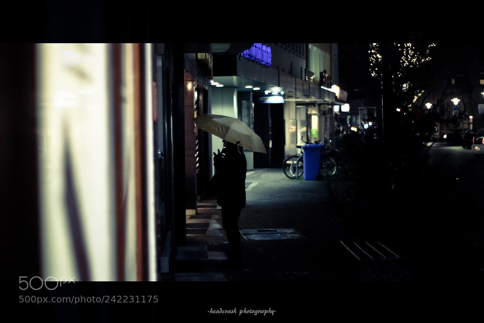 Fujifilm X-E2 sample photo. Umbrella photography