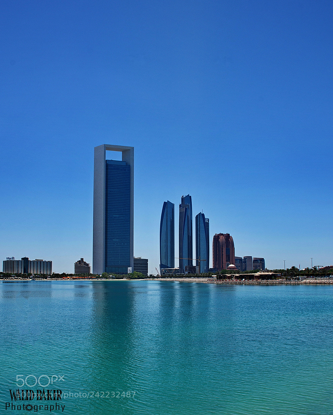 Nikon D7200 sample photo. Abu dhabi cornich photography