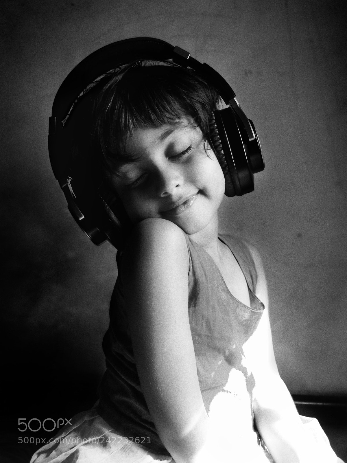 OnePlus 5T sample photo. Music and soul photography