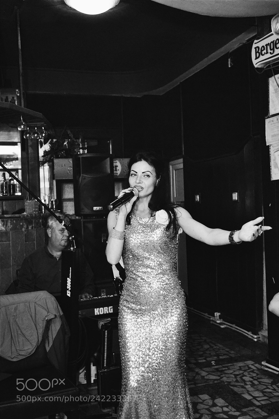 Nikon D3100 sample photo. Singing away the blues photography