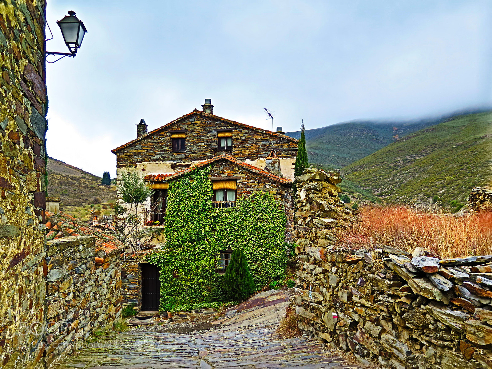 Canon PowerShot G16 sample photo. Patones de arriba photography