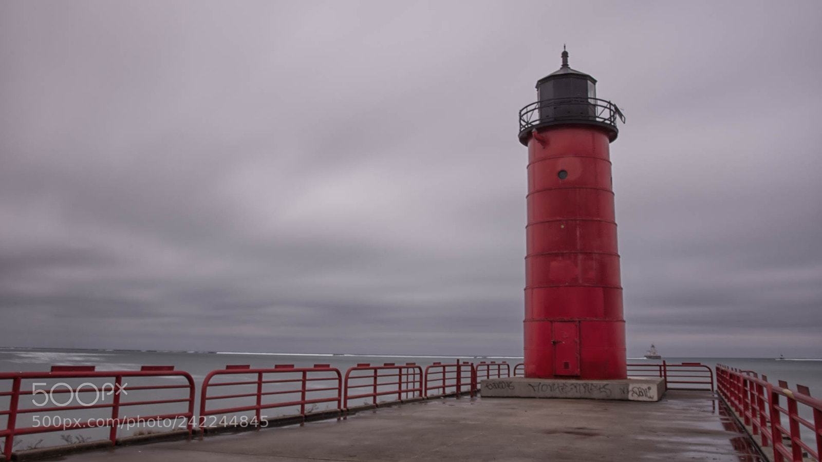 Nikon D7200 sample photo. Milwaukee lighthouse photography