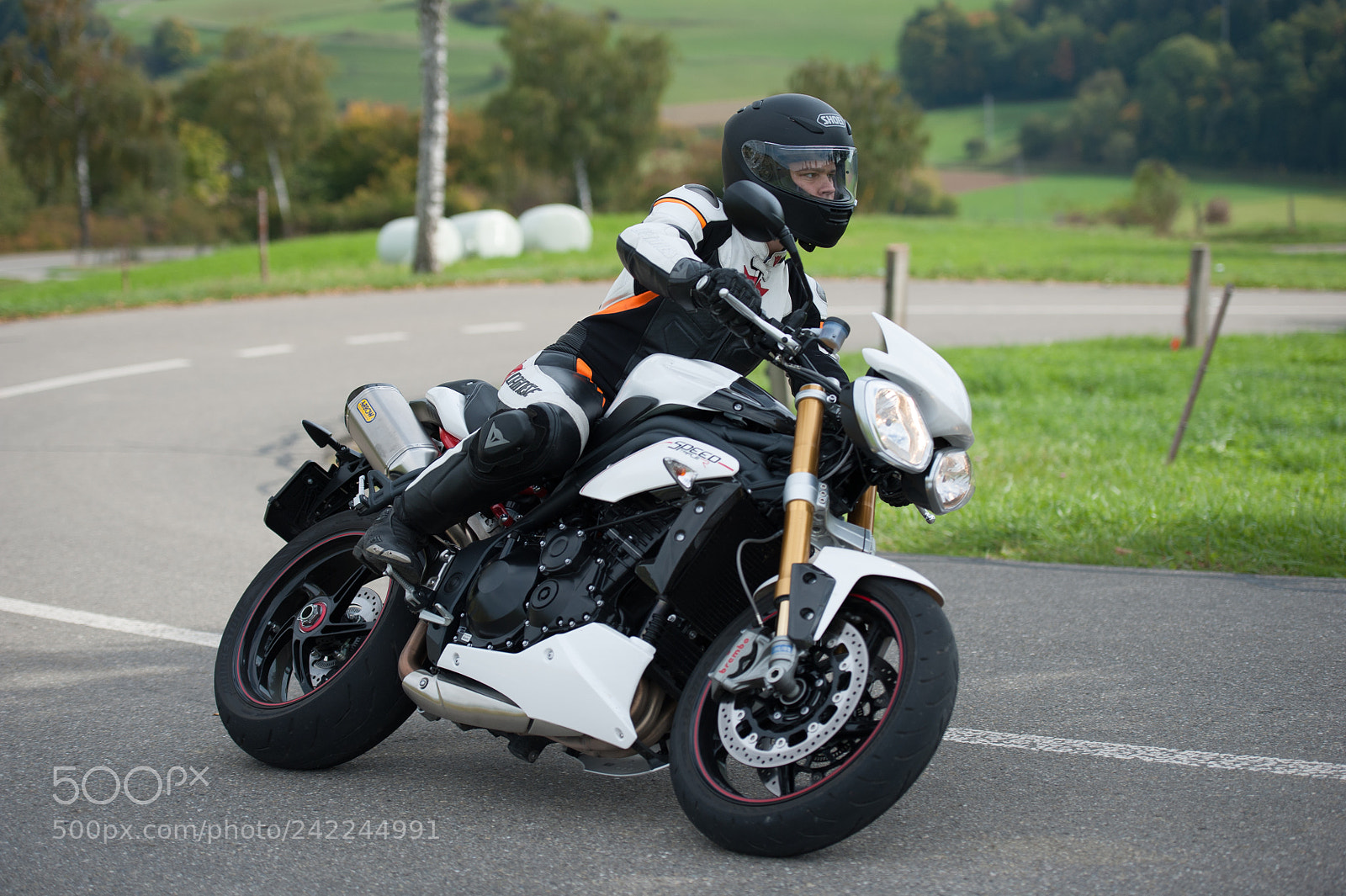 Nikon D700 sample photo. Speed triple r photography