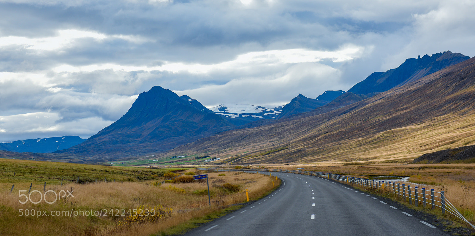 Nikon D810 sample photo. On the road photography