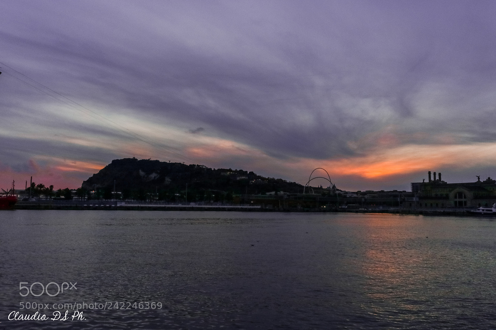 Canon EOS 750D (EOS Rebel T6i / EOS Kiss X8i) sample photo. Barça sunset. photography