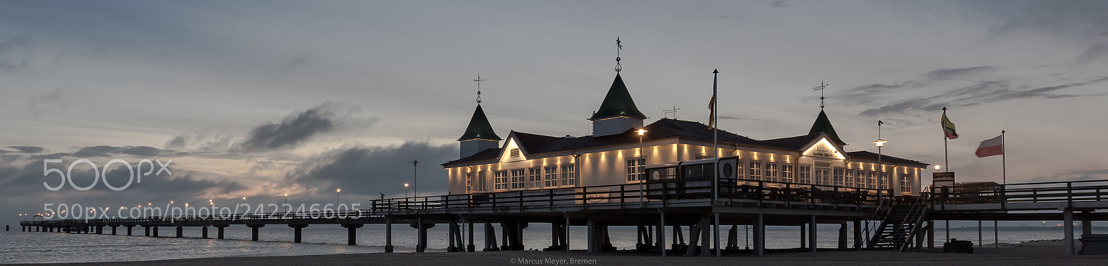 Nikon D810 sample photo. Ahlbeck seebrücke photography