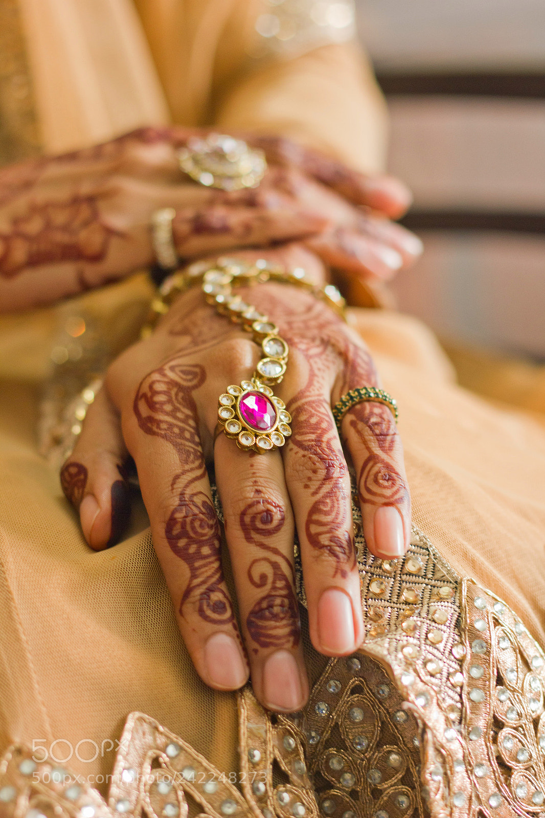 Canon EOS 550D (EOS Rebel T2i / EOS Kiss X4) sample photo. Mehendi photography